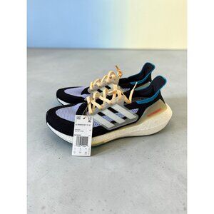 ADIDAS Women’s Ultraboost Sneakers Size US 9.5 NEW NWOB